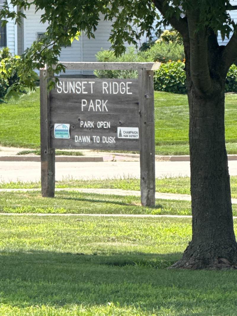 walking near me in Sunset Ridge Park in summer