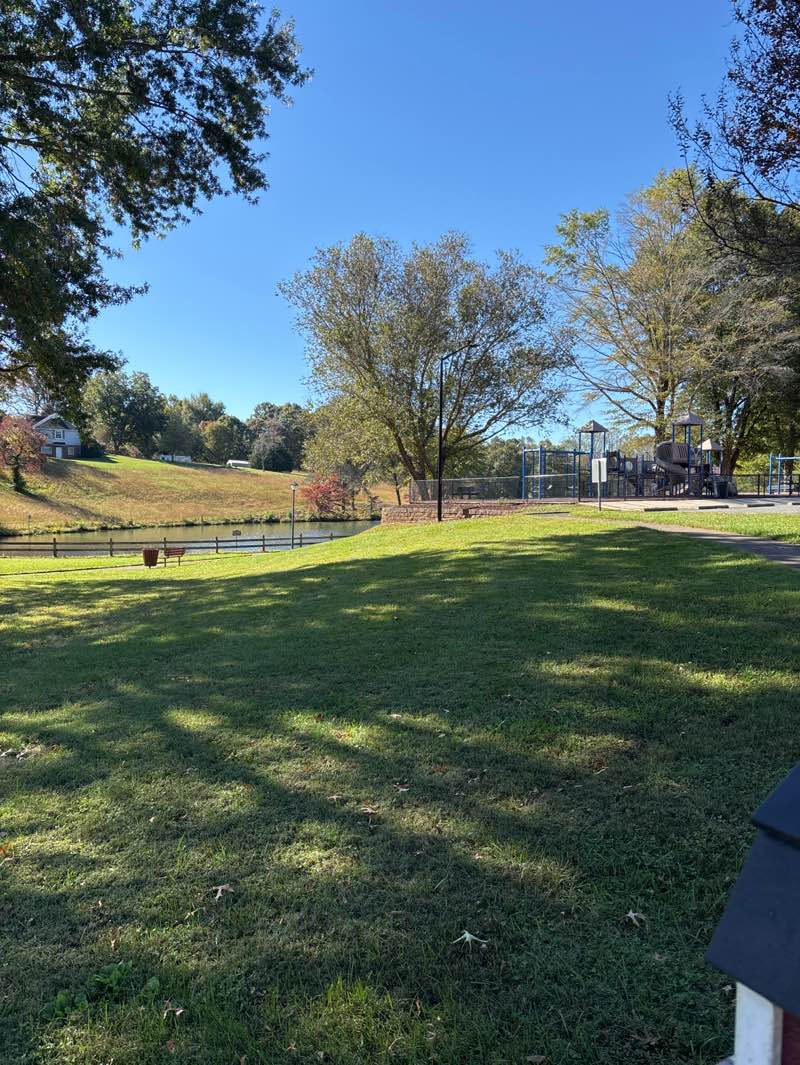 walking near me in Covington Memorial Park Iii in autumn