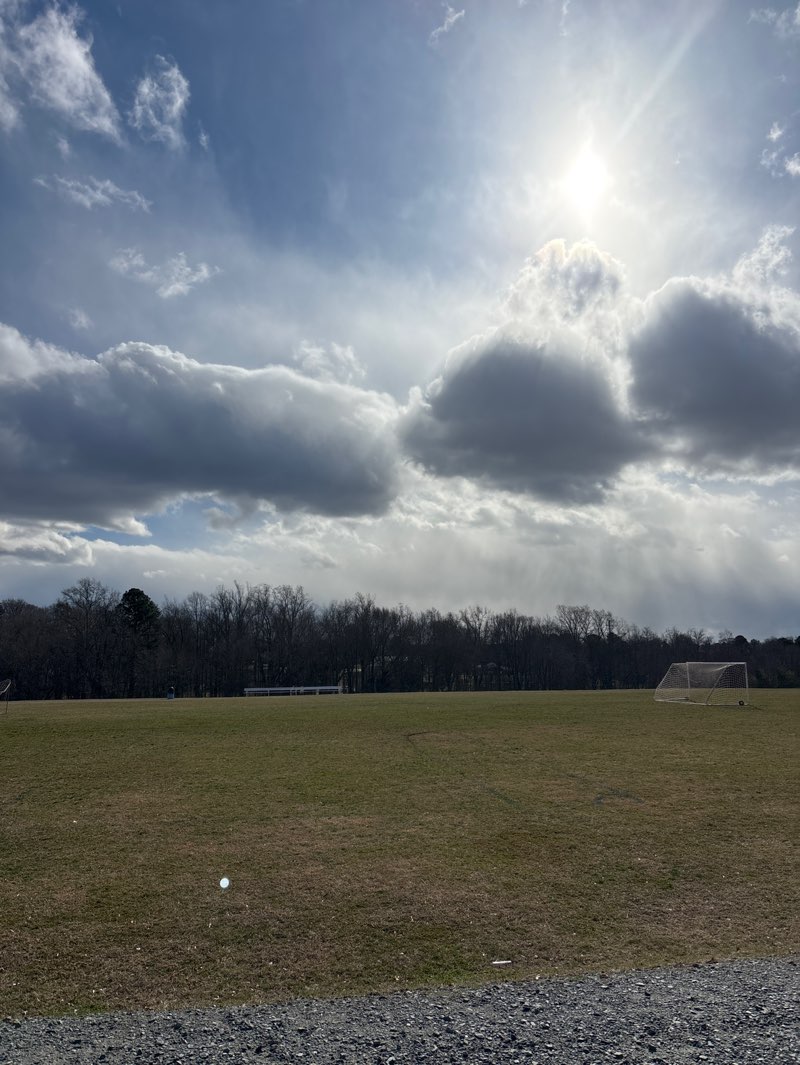 walking near me in King Recreation Area in winter