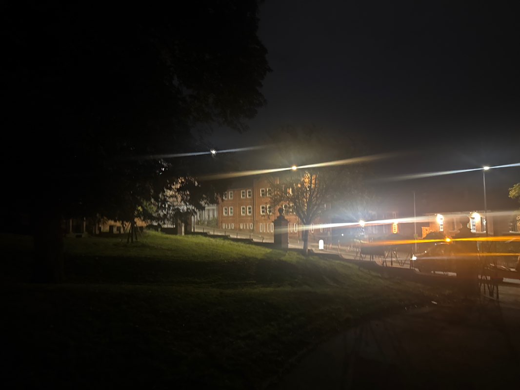 walking near me in Temple Gardens in autumn