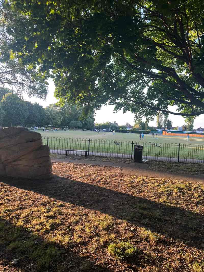 walking near me in Pinkwell Park in summer