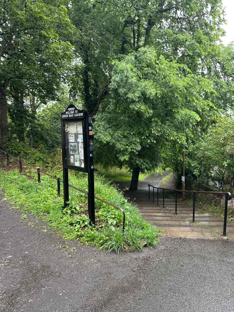 walking near me in London Road Gardens in summer