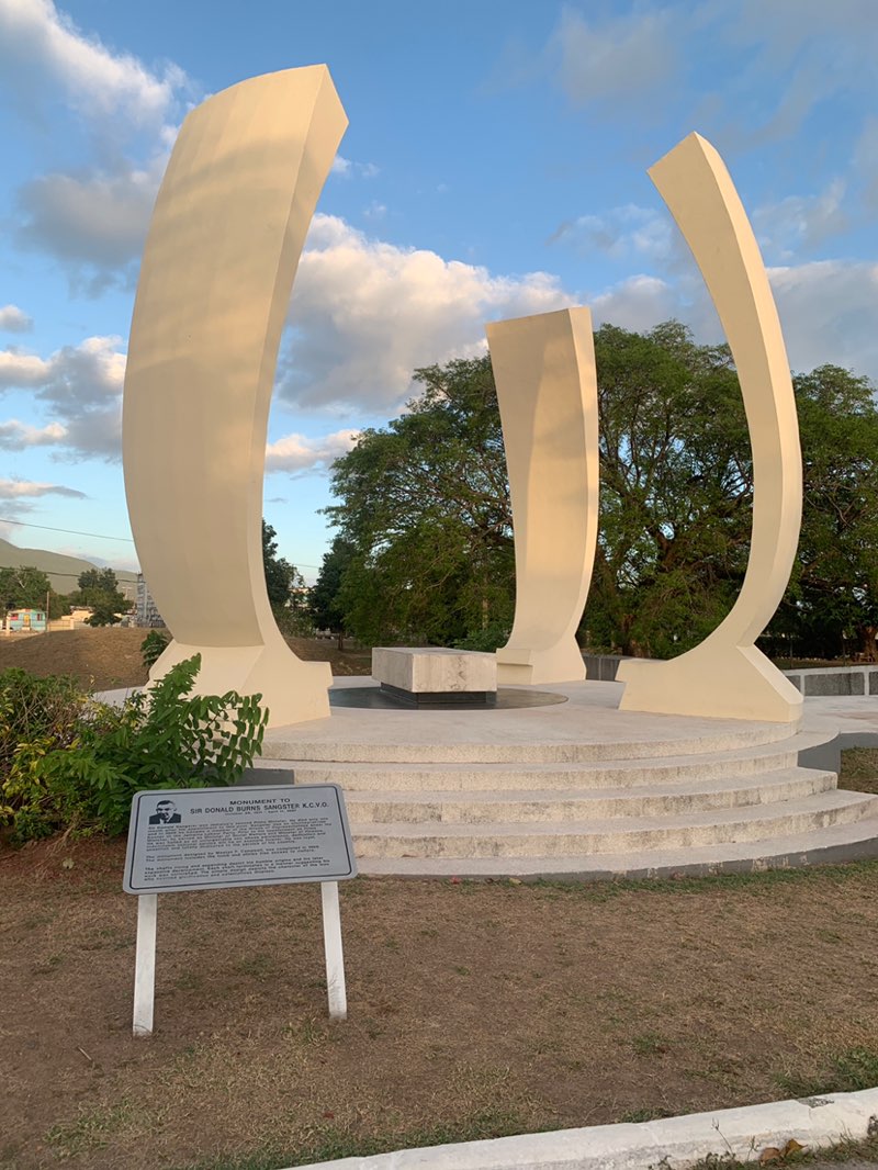 walking near me in National Heroes Park in spring
