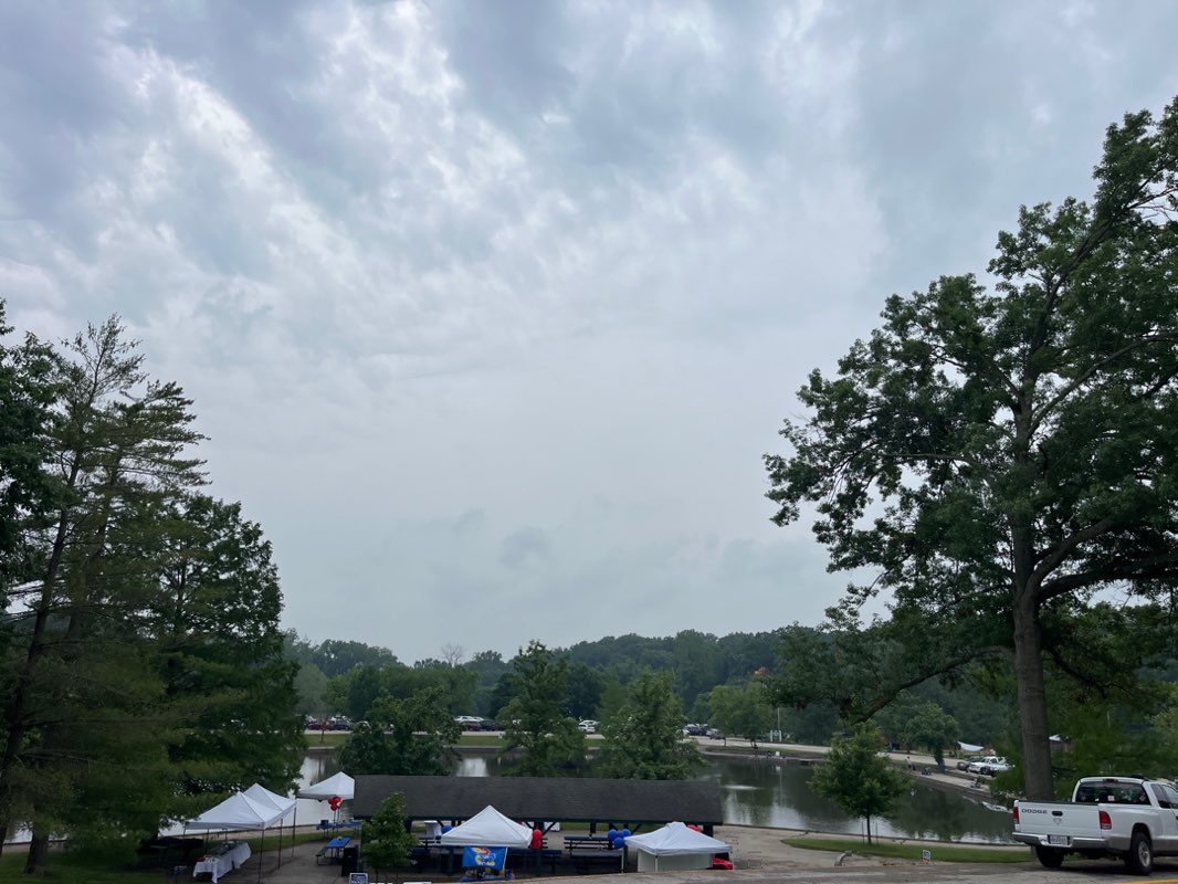 walking near me in Suson Park in summer