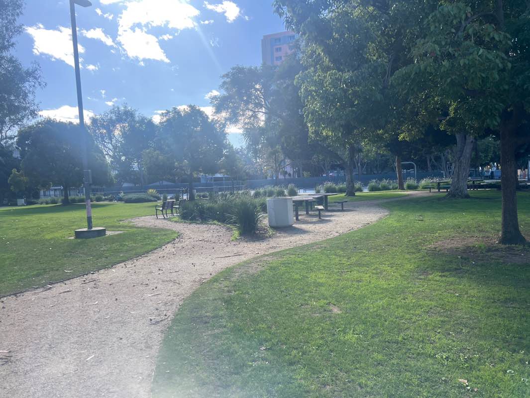 walking near me in Reed Park in winter