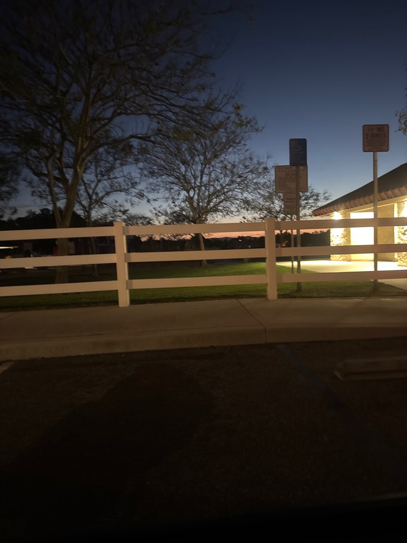walking near me in Temeku Hills Park in spring