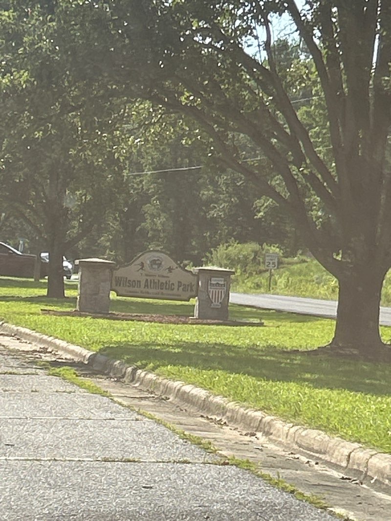 walking near me in Wilson Athletic Park in summer
