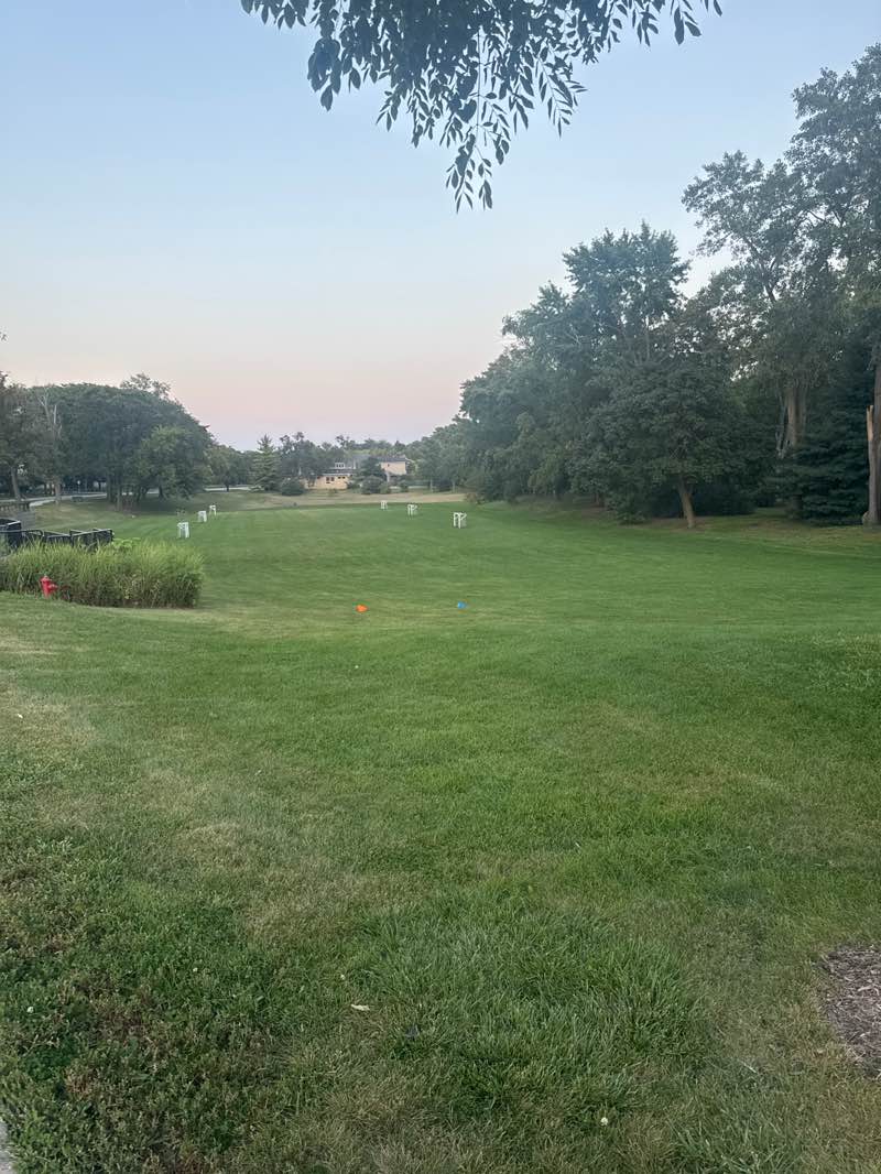 walking near me in Park Avenue Park in autumn