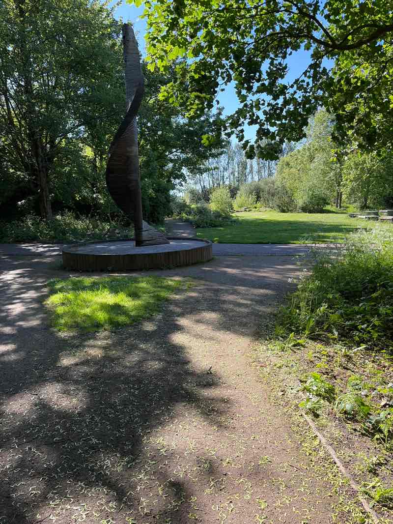 walking near me in Liverpool Festival Gardens in spring