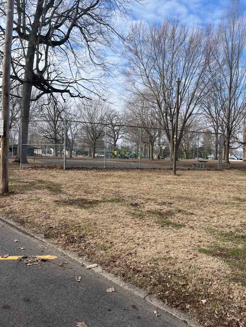 walking near me in Spencer Park in winter