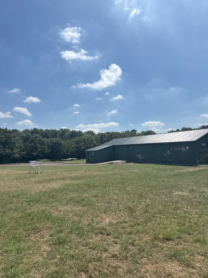walking near me in Folly Park in summer