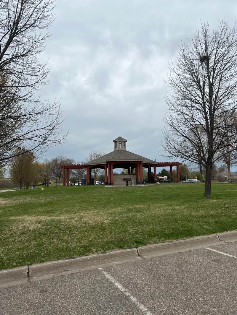 walking near me in Lakeside Commons Park in spring