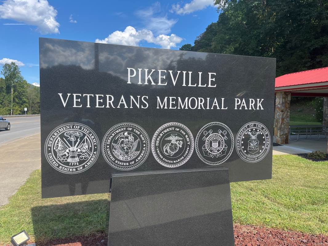 walking near me in Memorial Park in autumn