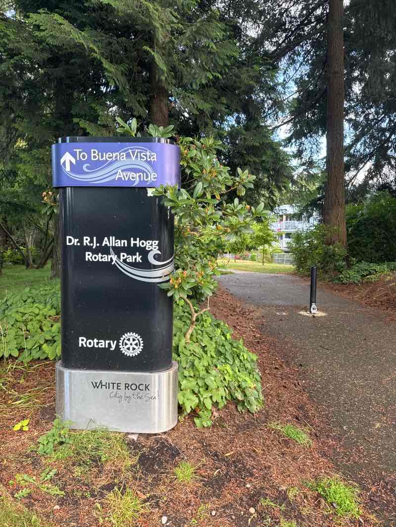 walking near me in Dr. R.J. Allan Hogg Rotary Park in summer