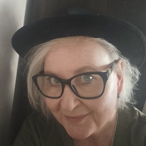 Christine Aurélien profile