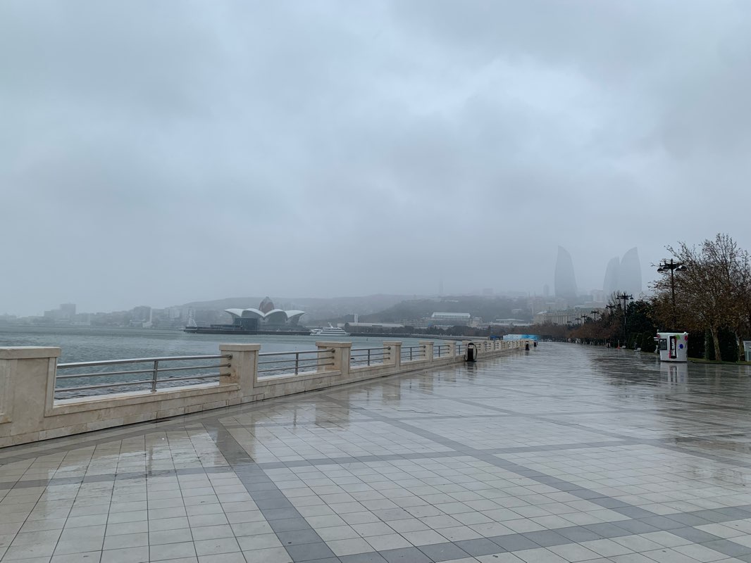 walking near me in Şəlalə Parkı in winter