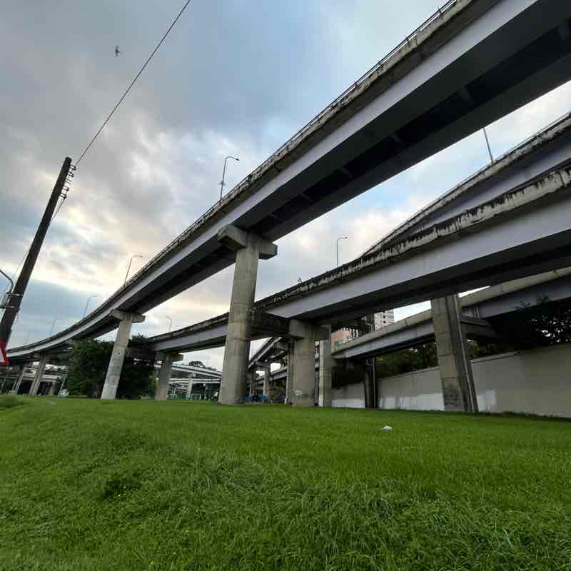 a0958300694 post 1