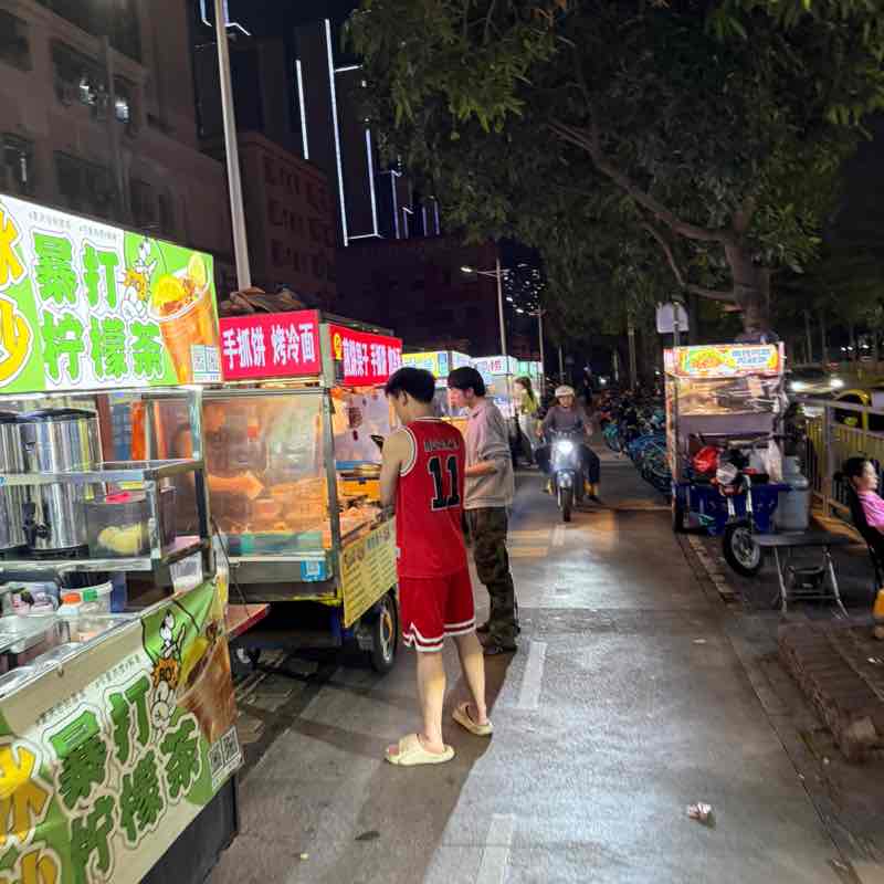 Robert 侯斌 post 2