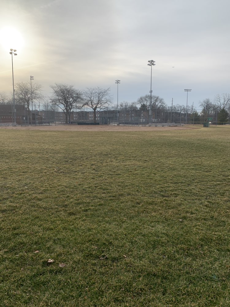 walking near me in Doerhoefer Park in winter