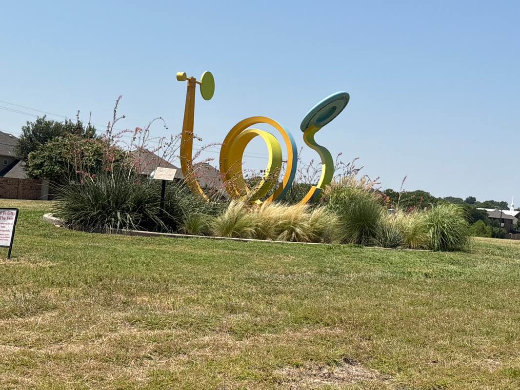 walking near me in Oncar / Lavon Disc Golf Course in summer