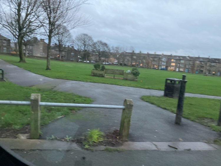 walking near me in Eccleshill Recreation Ground in winter