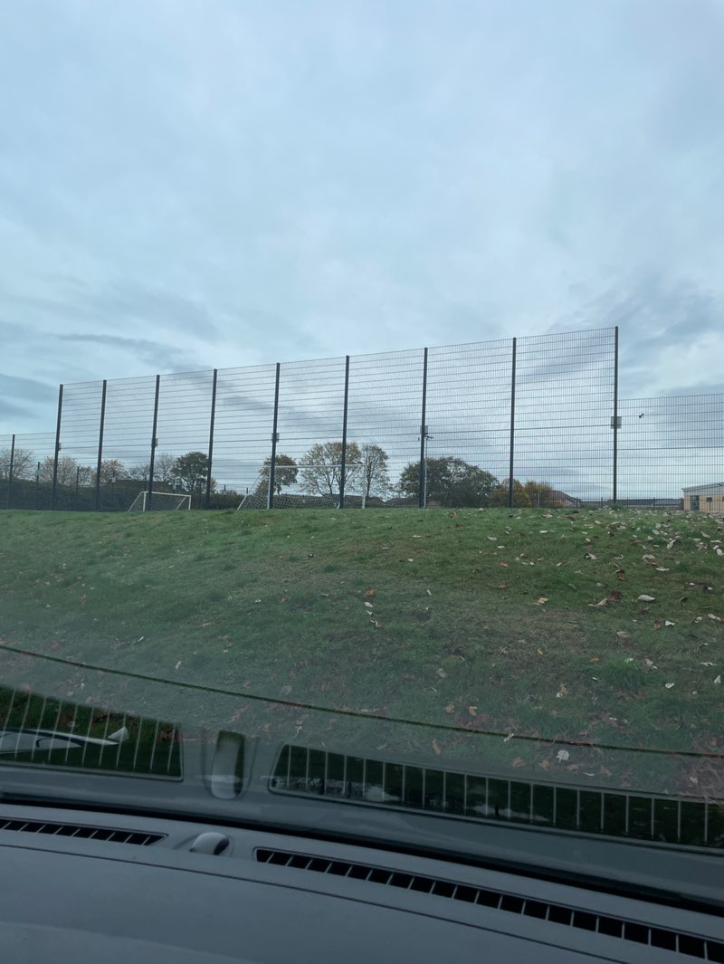 walking near me in Kintore Play Park in autumn