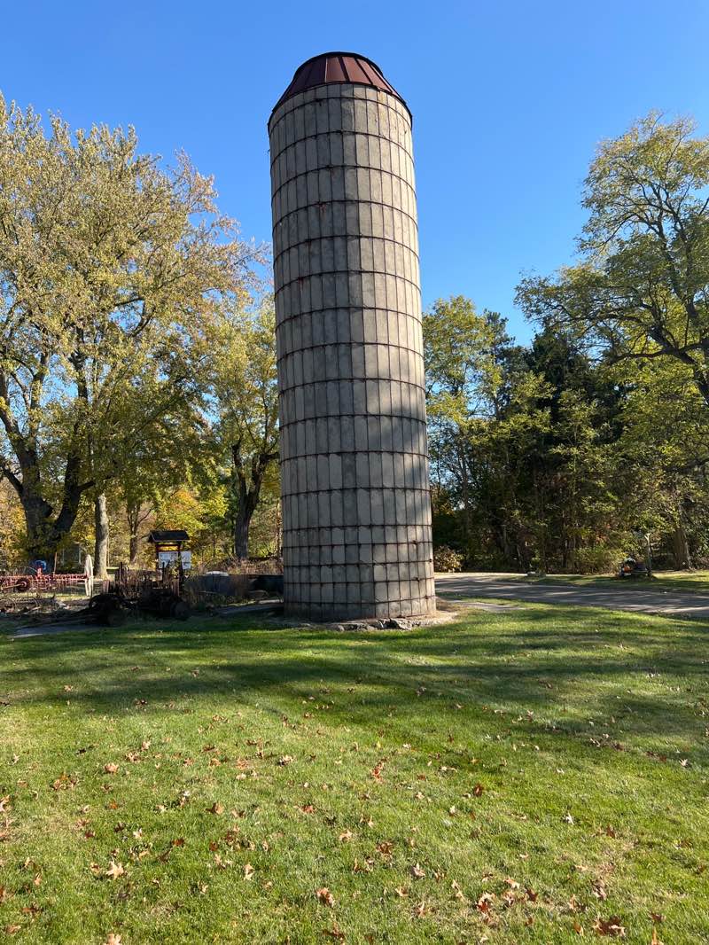 walking near me in Cranberry Lake Park in autumn