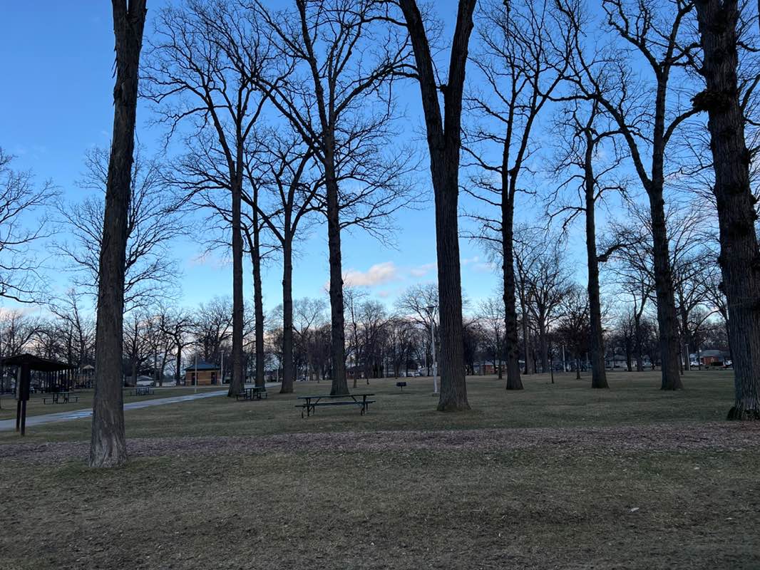 walking near me in Clawson City Park in spring