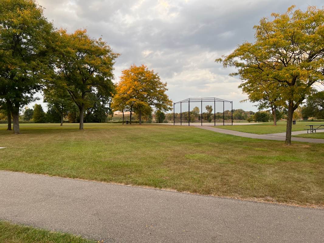walking near me in Sterling Heights Family Park in autumn
