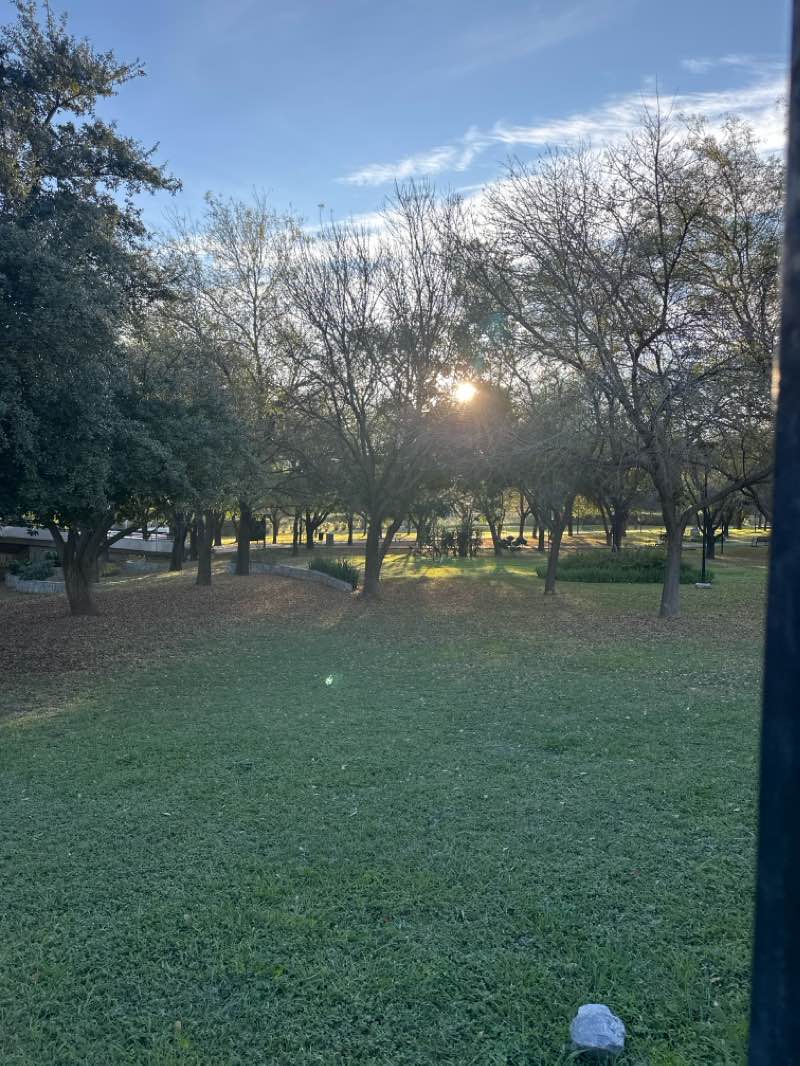 walking near me in Parque Bosques Del Valle in winter