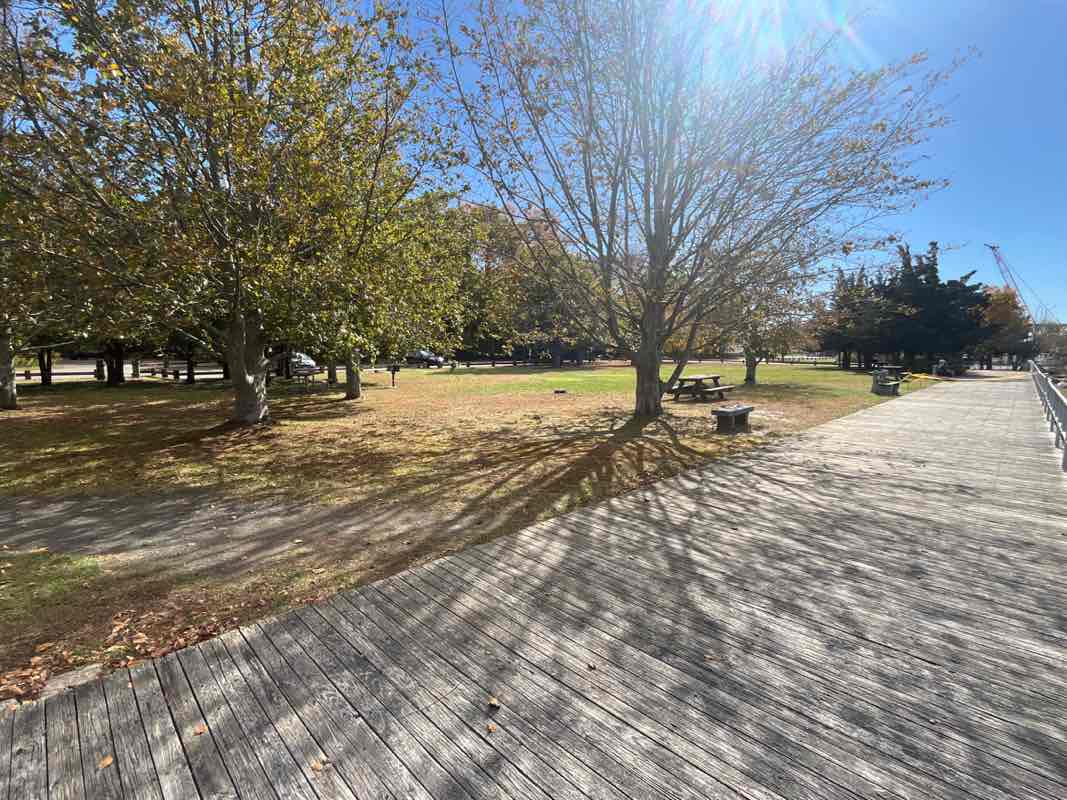 walking near me in Ferry Landing State Park in autumn