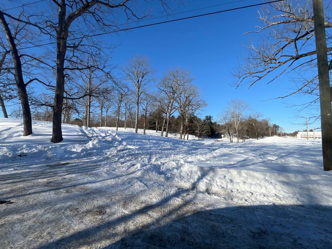 walking near me in Hamilton Park in winter