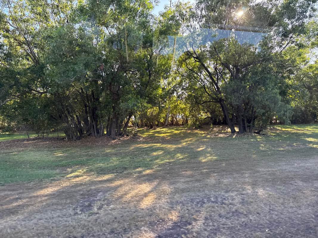 walking near me in Lake Jabiru Park in winter