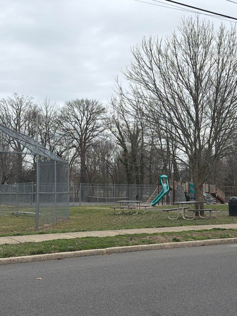 walking near me in Round Hill Road Playground in spring