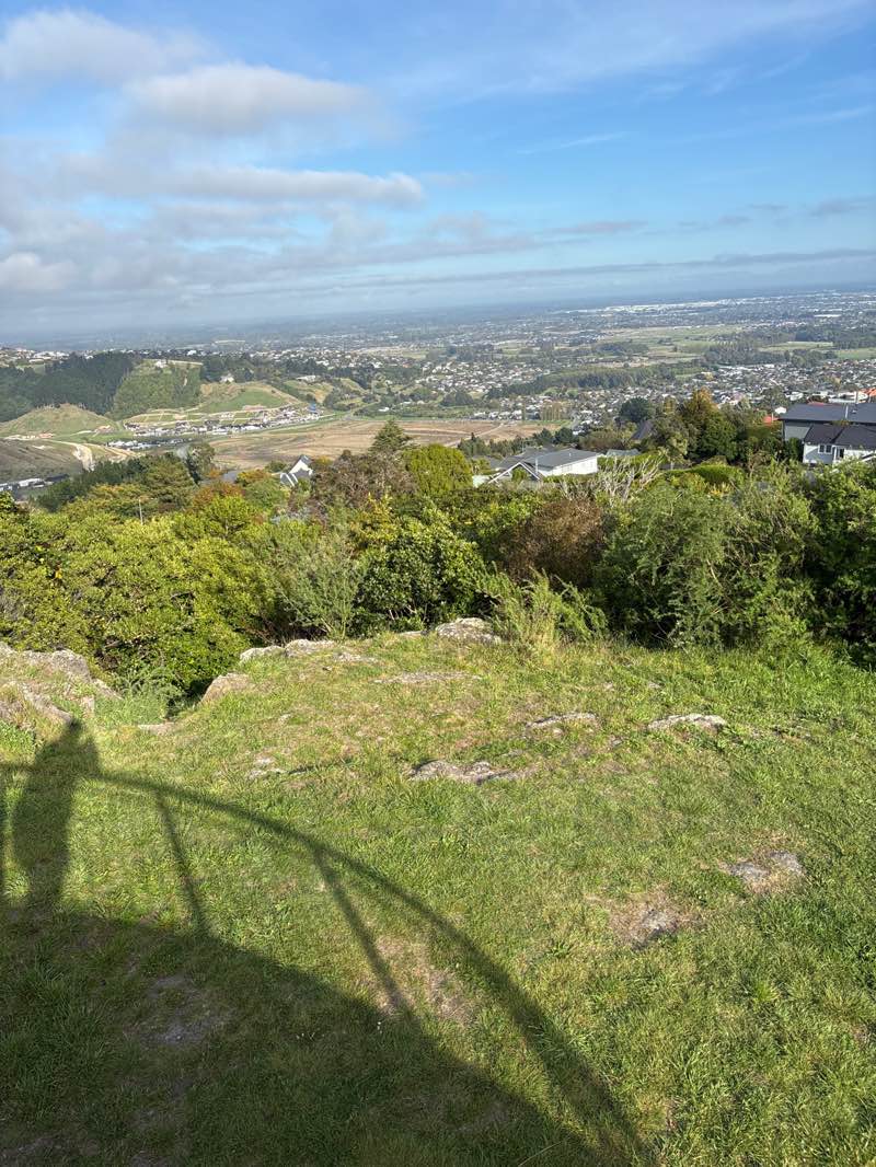 walking near me in Cracroft Reserve in autumn