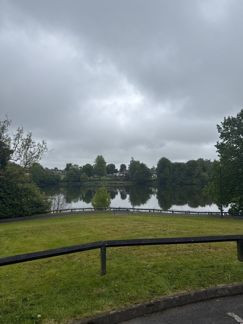 walking near me in Dungannon Park in spring