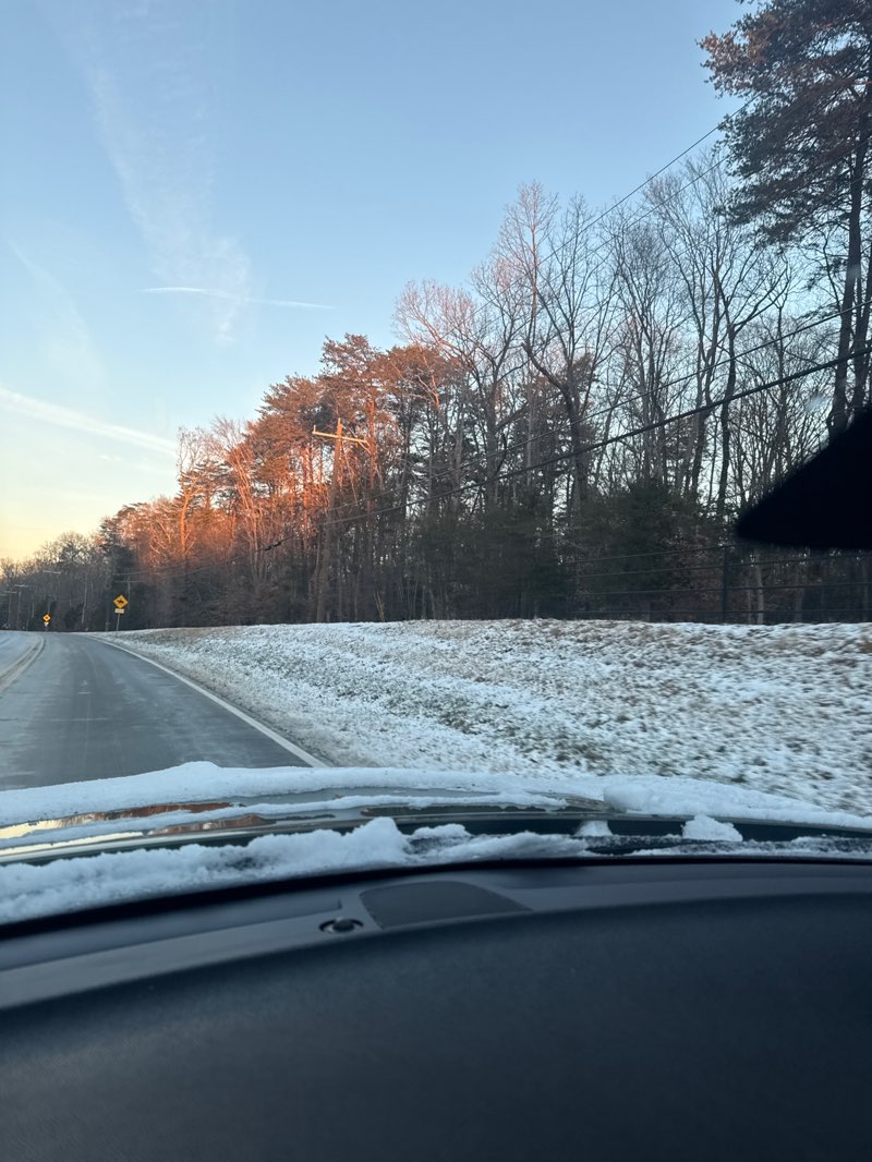 walking near me in Pohick Bay Regional Park in winter