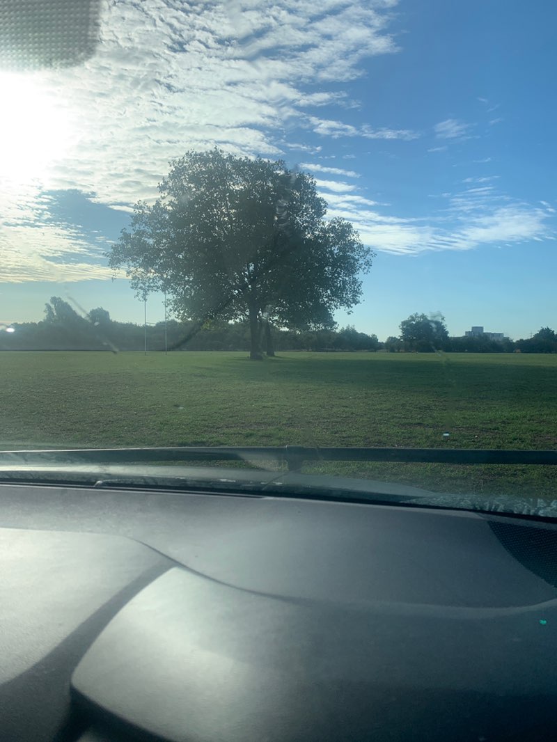 walking near me in Old Dagenham Park in autumn