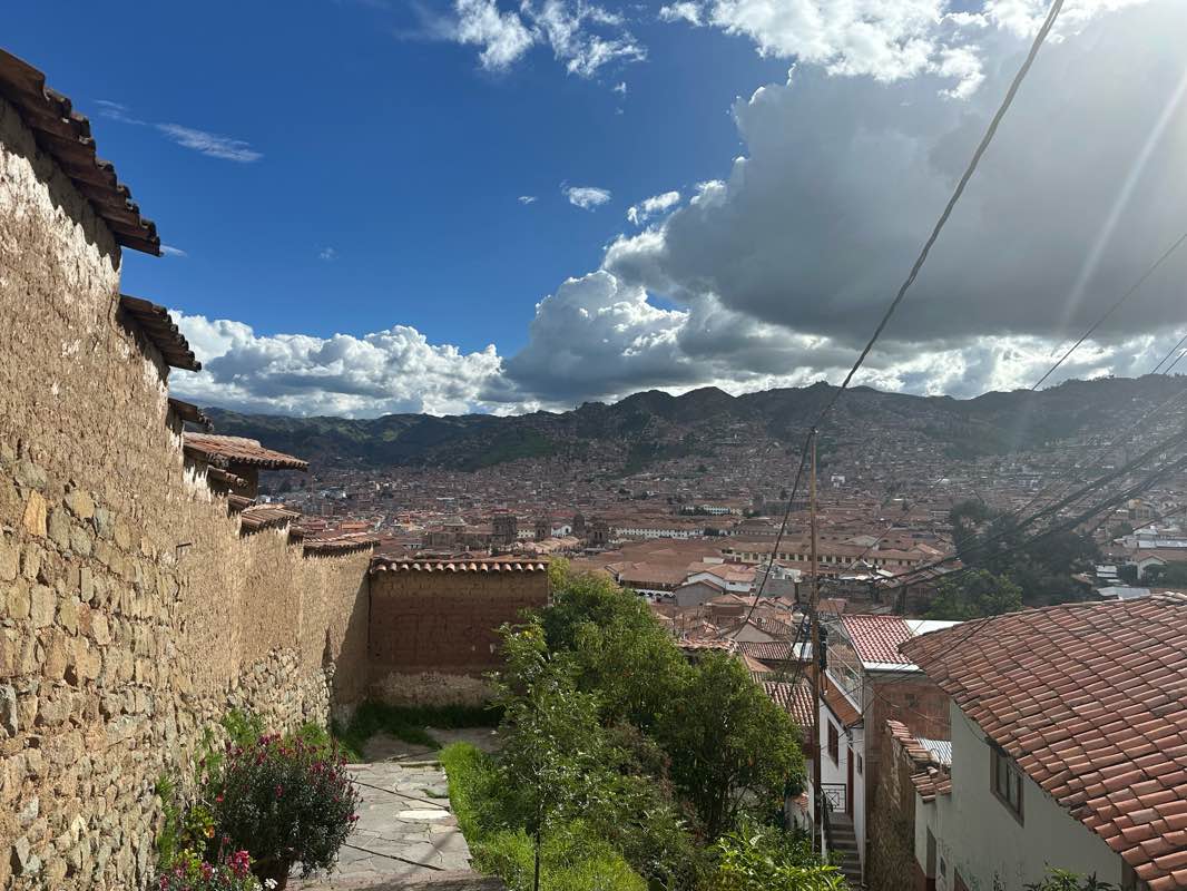 walking near me in Palacio Inka del Kusikancha in summer