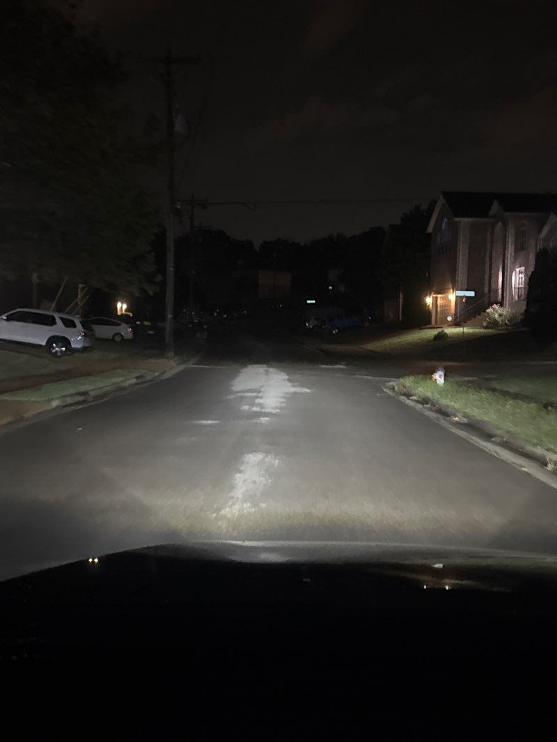 walking near me in Indian Creek Park in autumn