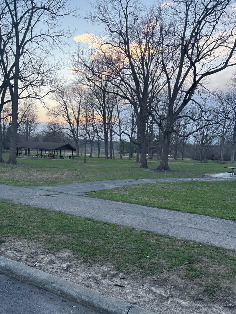 walking near me in Sharon Woods Metro Park in spring