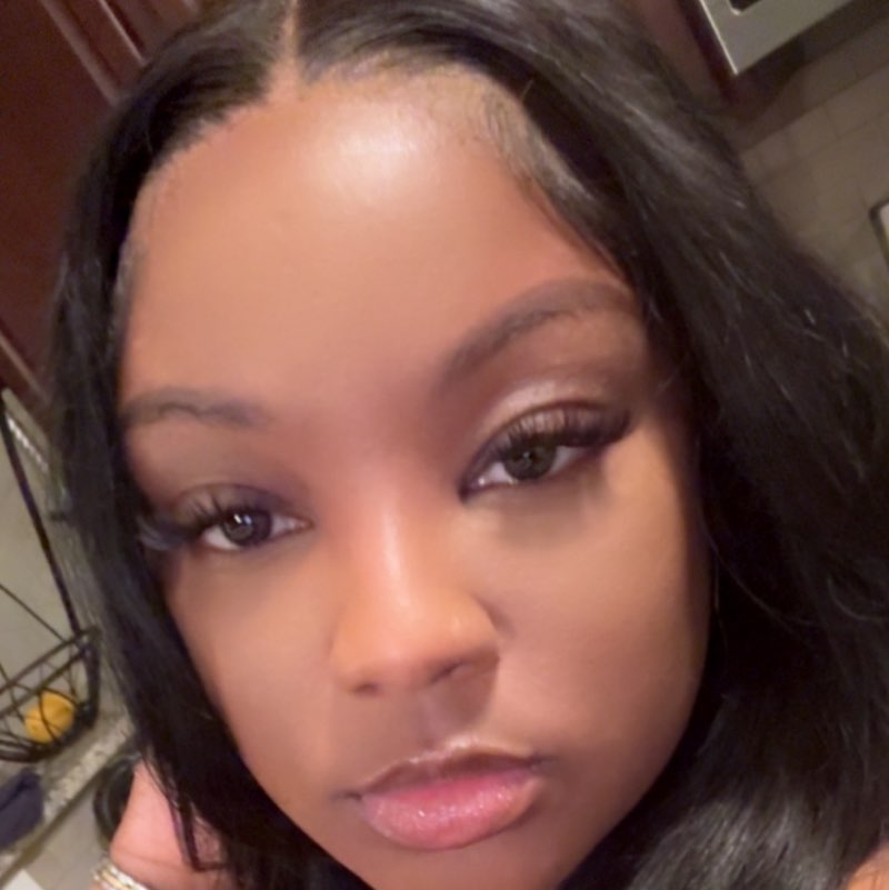 Courtney profile
