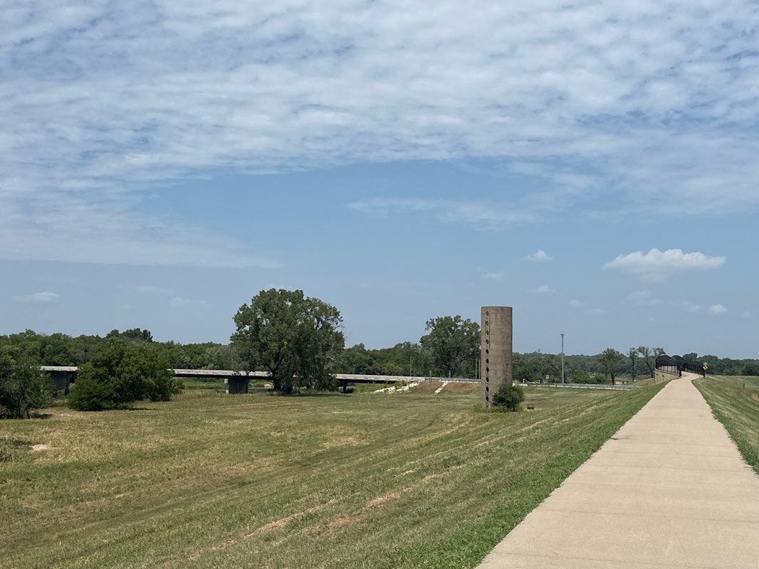 walking near me in Arkansas River Area in winter