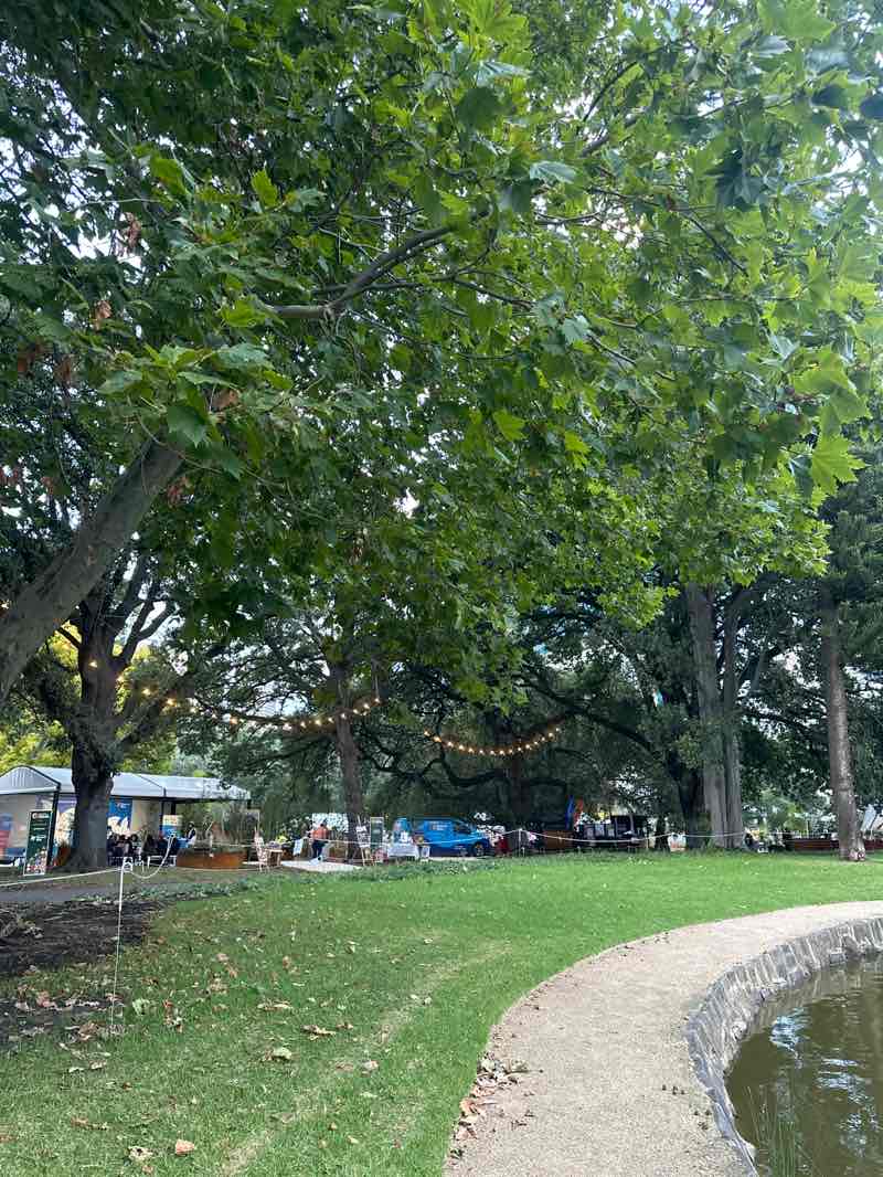 walking near me in Carlton Gardens in autumn