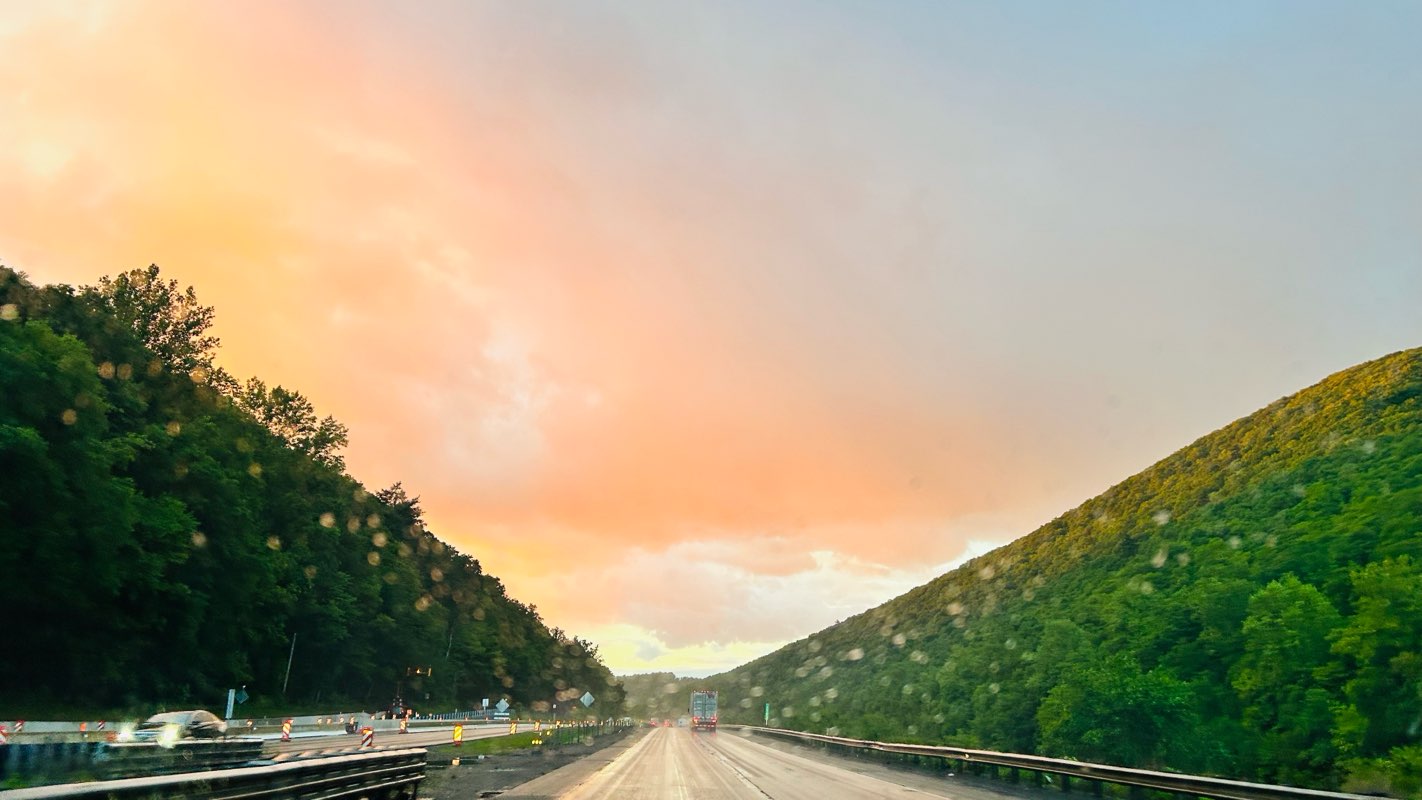 walking near me in Centre Square Park in spring