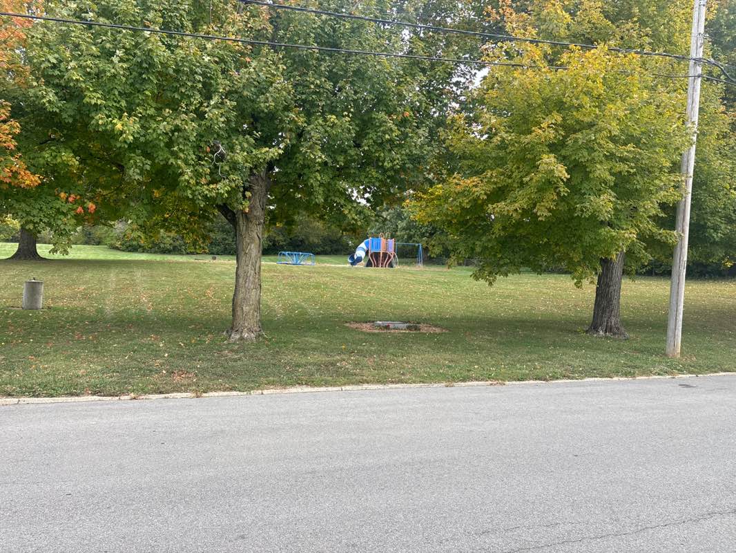 walking near me in Blair Casey Park in autumn