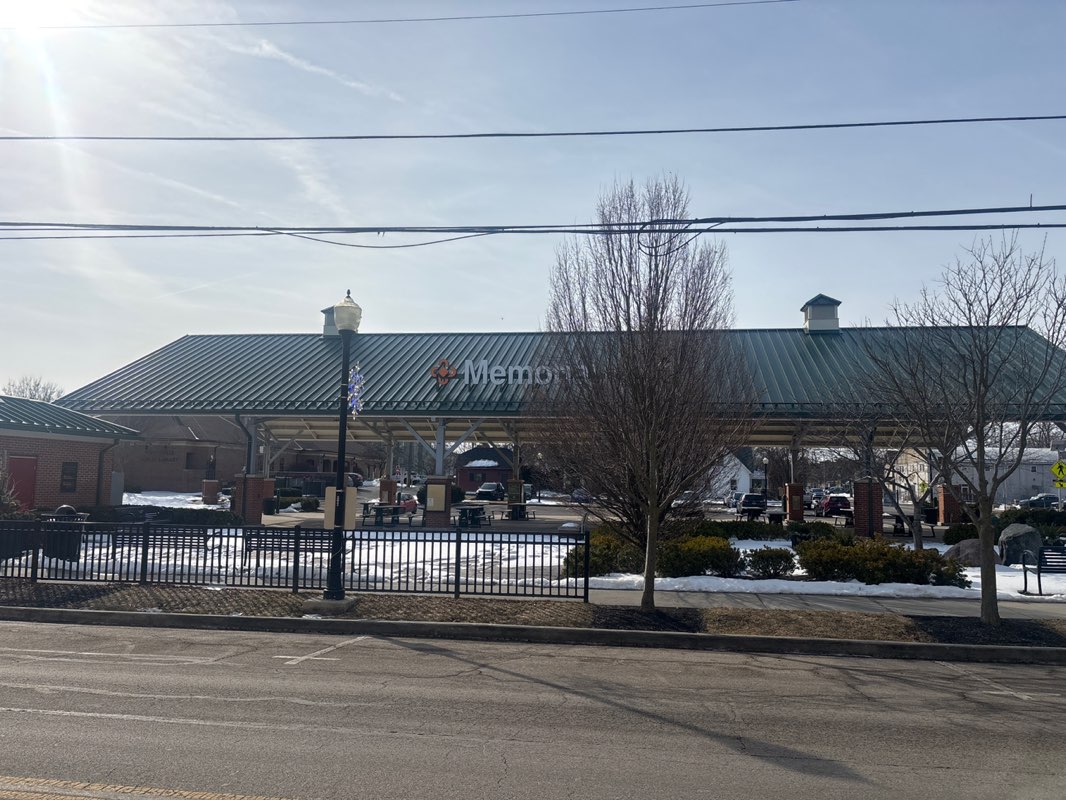 walking near me in Community Commons in winter