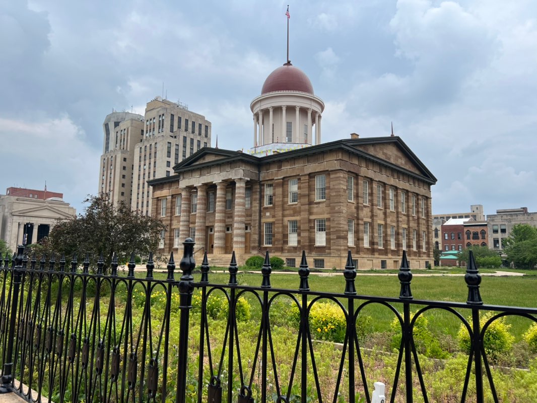 walking near me in Old State Capitol Plaza in summer