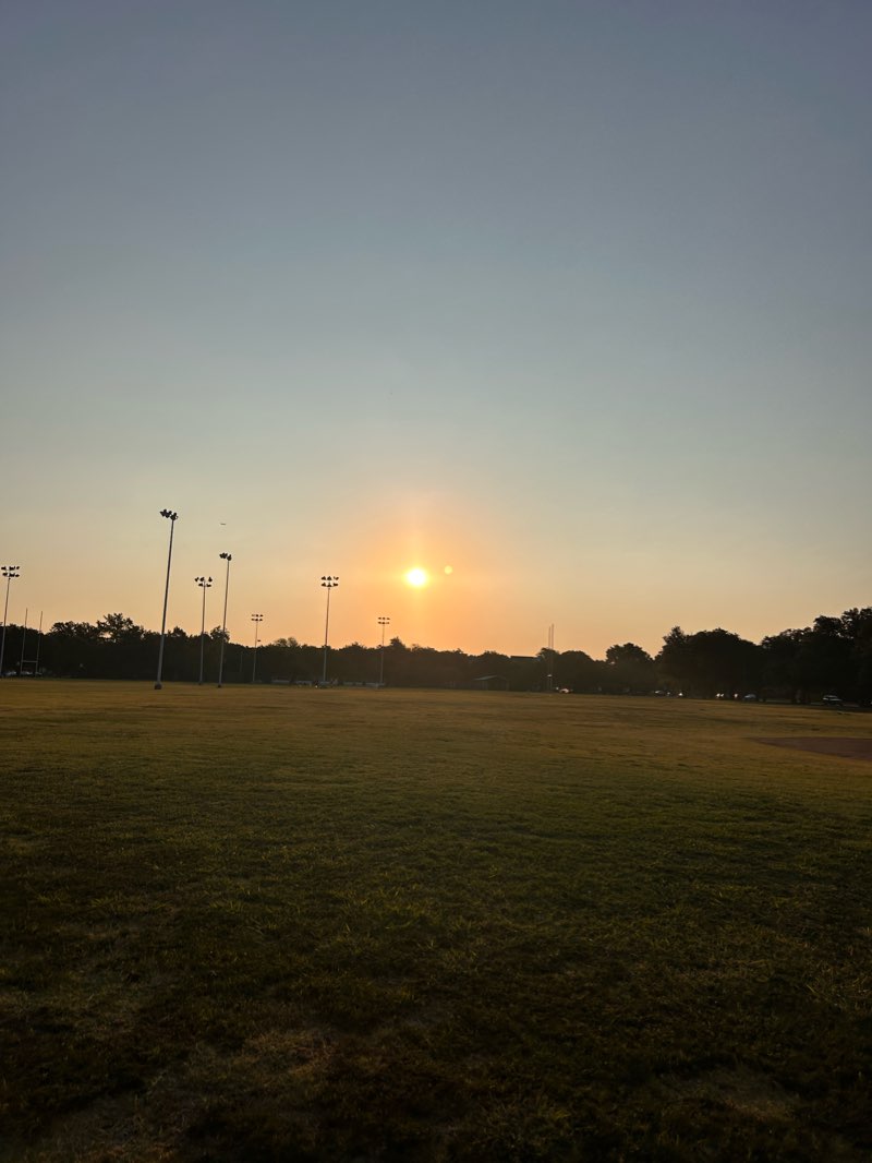 walking near me in Glencoe Park in winter