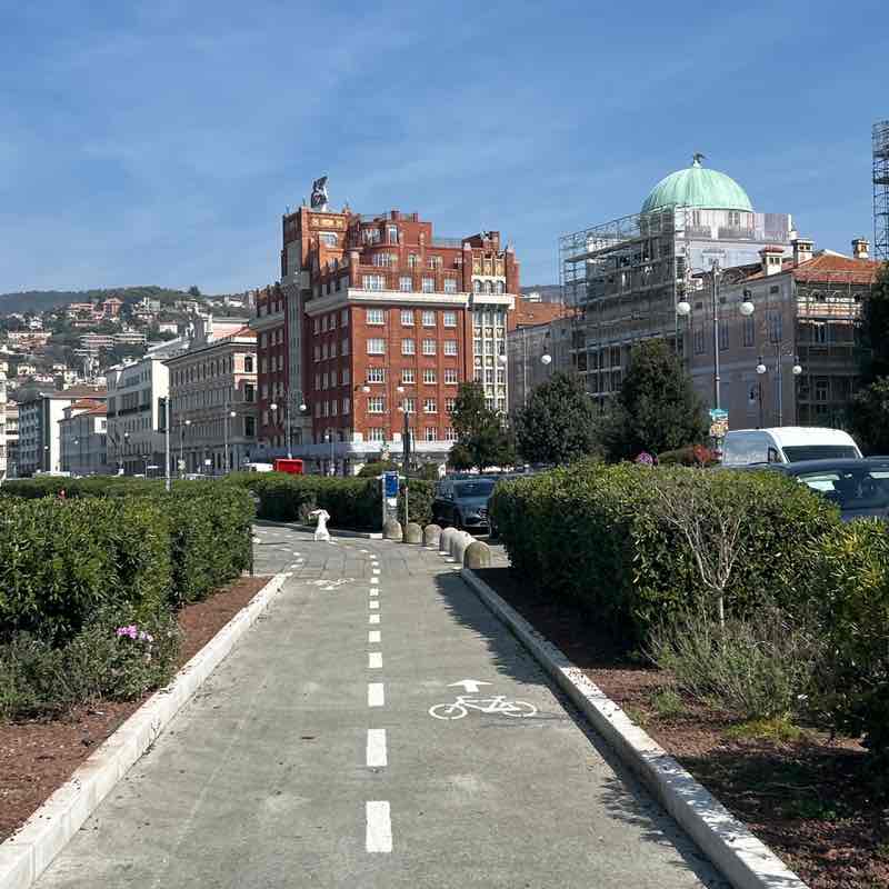 goldenplusroomsts@gmail.com post 2